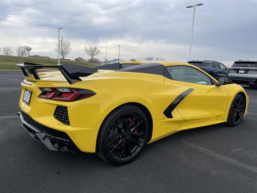 2025 Chevrolet Corvette Stingray w/3LT