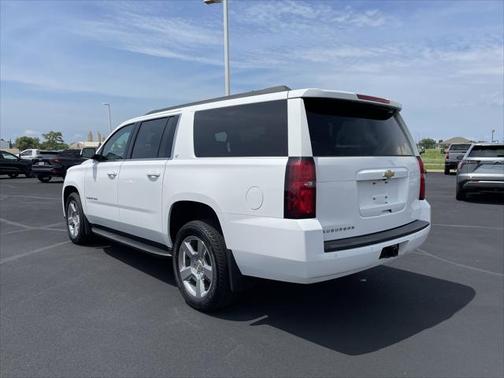 2017 Chevrolet Suburban LT