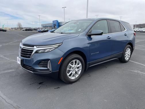 Lakeshore Blue Metallic 2024 Chevrolet Equinox 1LT