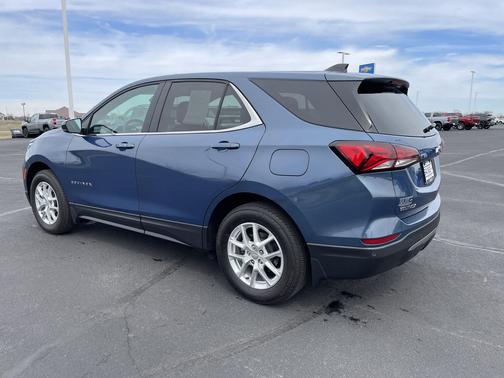 Lakeshore Blue Metallic 2024 Chevrolet Equinox 1LT