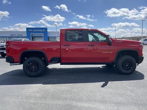 2025 Chevrolet Silverado 2500 4WD Crew Cab Standard Bed ZR2