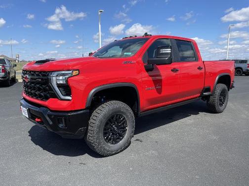 2025 Chevrolet Silverado 2500 4WD Crew Cab Standard Bed ZR2