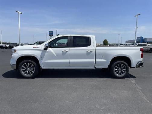 Summit White 2026 Chevrolet Silverado 1500 LT