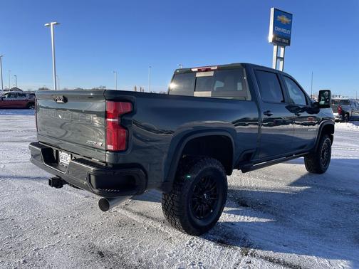 2025 Chevrolet Silverado 2500 4WD Crew Cab Standard Bed ZR2
