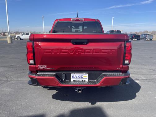 2024 Chevrolet Colorado LT