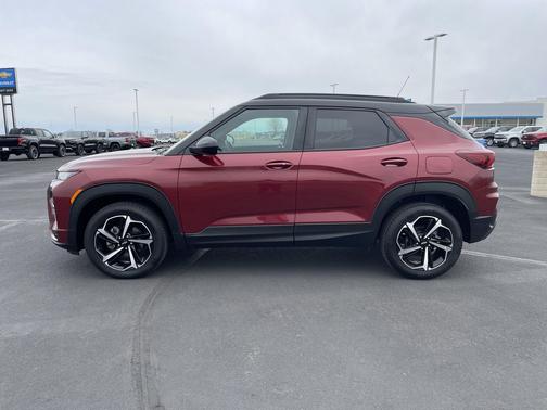 Crimson Metallic 2022 Chevrolet Trailblazer RS