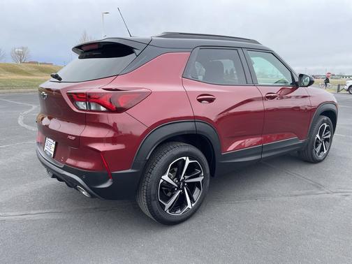 Crimson Metallic 2022 Chevrolet Trailblazer RS