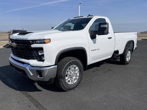 2025 Chevrolet Silverado 3500 WT