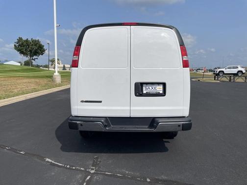 Summit White 2026 Chevrolet Express 3500 3500 Extended Wheelbase, WT, RWD