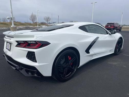 2026 Chevrolet Corvette Stingray w/1LT