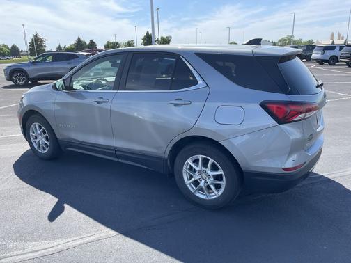 Sterling Gray Metallic 2023 Chevrolet Equinox 1LT