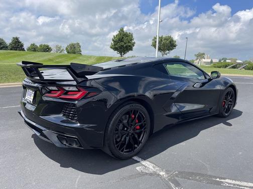 Black 2026 Chevrolet Corvette Stingray w/1LT