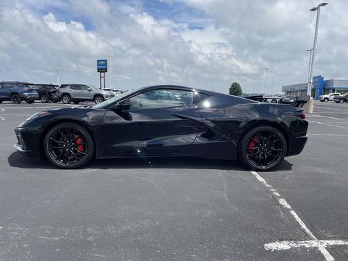 Black 2026 Chevrolet Corvette Stingray w/1LT