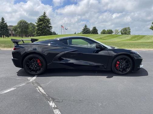 Black 2026 Chevrolet Corvette Stingray w/1LT