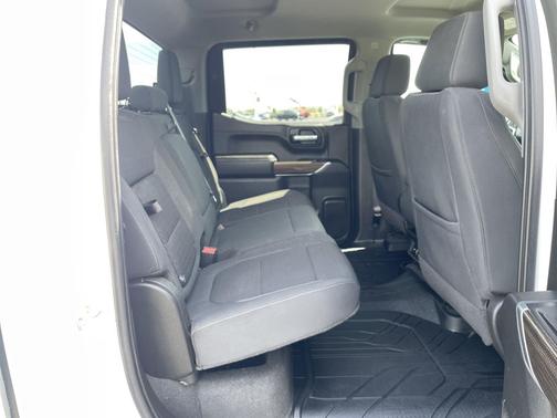 Summit White 2021 Chevrolet Silverado 1500 RST