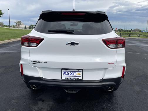Summit White 2023 Chevrolet Trailblazer RS