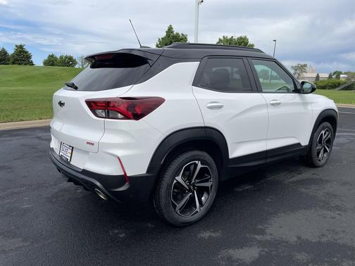 Summit White 2023 Chevrolet Trailblazer RS