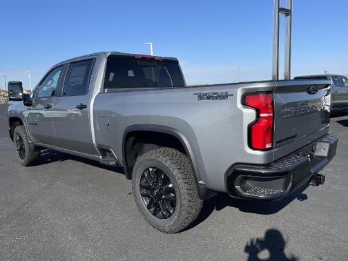 2026 Chevrolet Silverado 3500 LT