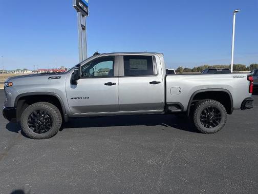 2026 Chevrolet Silverado 3500 LT