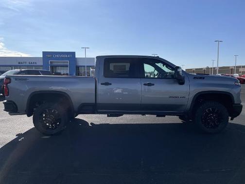 2026 Chevrolet Silverado 3500 LT