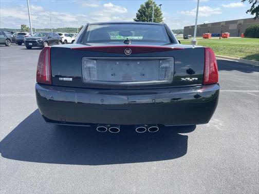 2005 Cadillac XLR Base