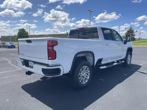 2025 Chevrolet Silverado 3500 LT