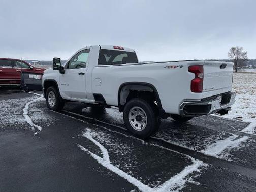 2025 Chevrolet Silverado 3500 WT