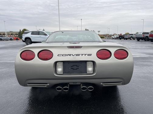 1999 Chevrolet Corvette Base