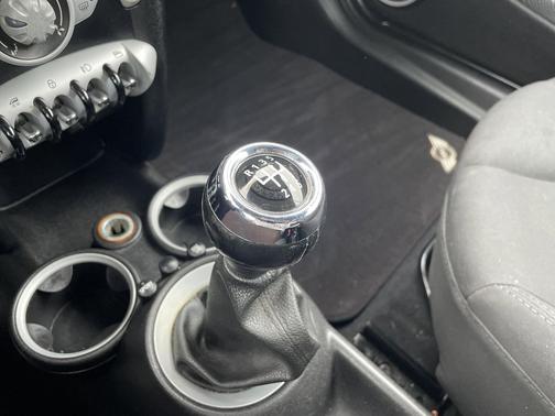 2010 MINI Cooper S Base