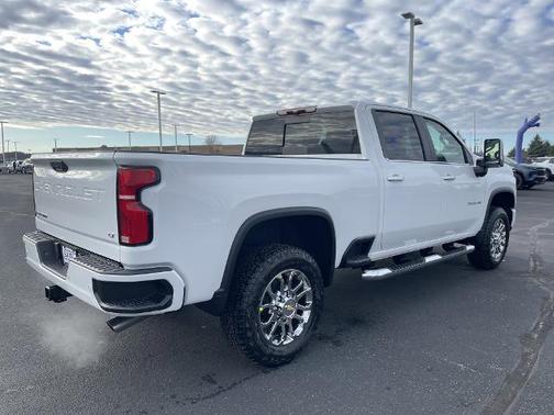 2026 Chevrolet Silverado 3500 LT