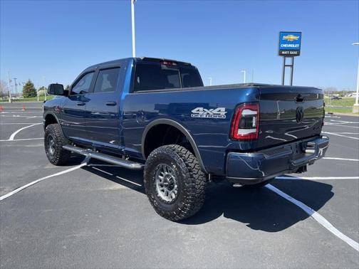2021 RAM 2500 Big Horn Crew Cab 4x4 6'4' Box