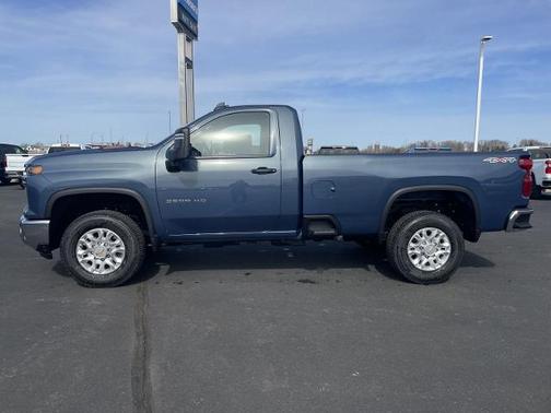 2025 Chevrolet Silverado 3500 WT