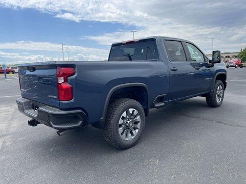 2025 Chevrolet Silverado 2500 Custom