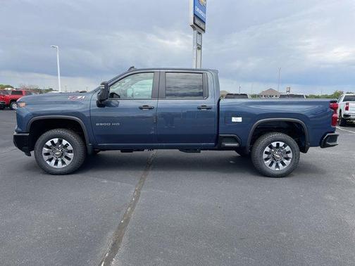 2025 Chevrolet Silverado 2500 Custom