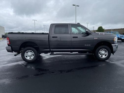 2021 RAM 2500 Tradesman Crew Cab 4x4 6'4' Box