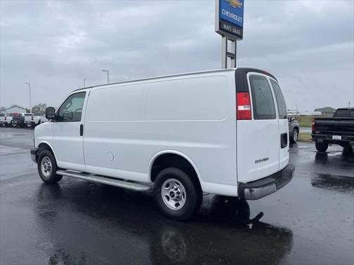 2023 GMC Savana 2500 Work Van