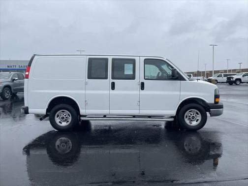 2023 GMC Savana 2500 Work Van