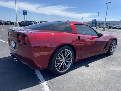 Monterey Red Metallic Tintcoat 2006 Chevrolet Corvette Base