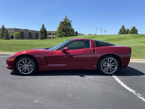 Monterey Red Metallic Tintcoat 2006 Chevrolet Corvette Base
