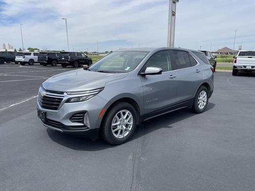 Sterling Gray Metallic 2024 Chevrolet Equinox 1LT