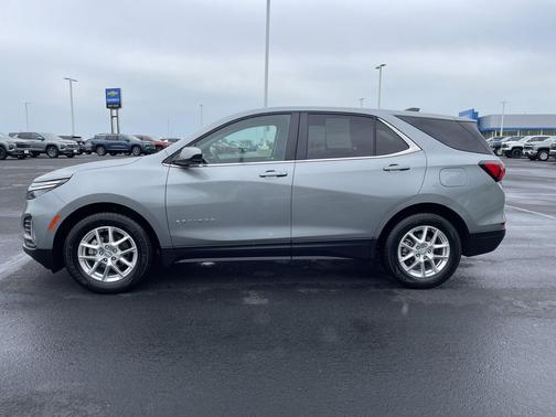 Sterling Gray Metallic 2024 Chevrolet Equinox 1LT