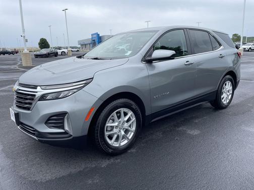 Sterling Gray Metallic 2024 Chevrolet Equinox 1LT