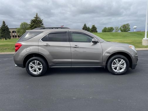 Mocha Steel Metallic 2012 Chevrolet Equinox 1LT