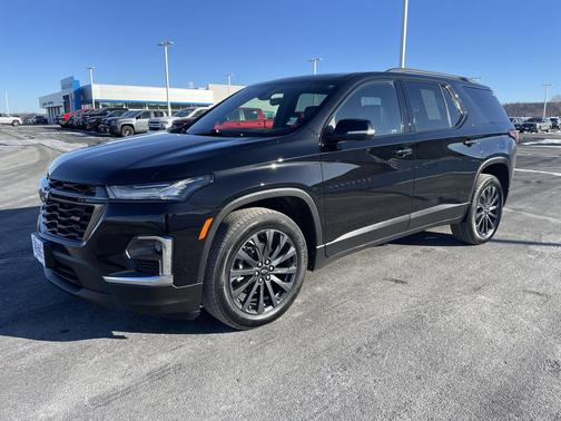 2023 Chevrolet Traverse RS