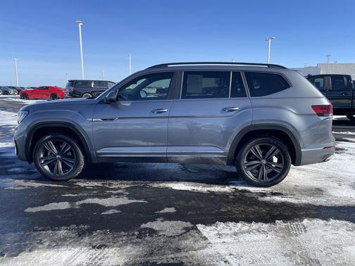 2021 Volkswagen Atlas 3.6L SE w/Technology