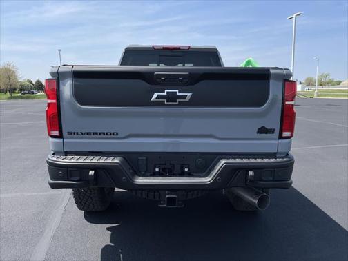 2025 Chevrolet Silverado 2500 4WD Crew Cab Standard Bed ZR2
