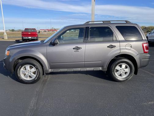 2010 Ford Escape XLT