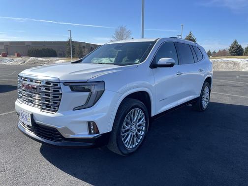 2025 GMC Acadia Denali
