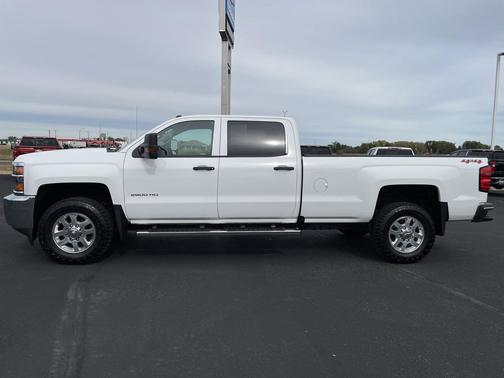 2018 Chevrolet Silverado 2500 WT