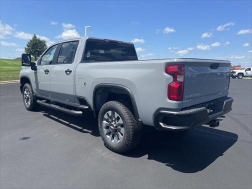 2025 Chevrolet Silverado 2500 Custom
